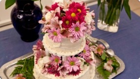 Cake Decorating w/ Fresh Flowers