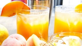 Peach Cobbler Cocktail