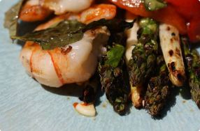 Grilled Shrimp & Asparagus w/ Roasted Red Peppers